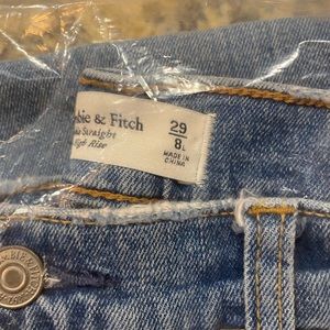 abercrombie and fitch jeans